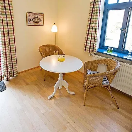 Ferienhaussiedlung Strandperlen Weidenhof 5a Wustrow (Fischland)